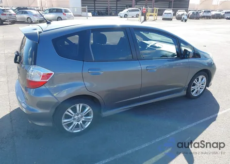 2011 Honda Fit Sport from USA, damaged, VIN JHMGE8H57BS002364